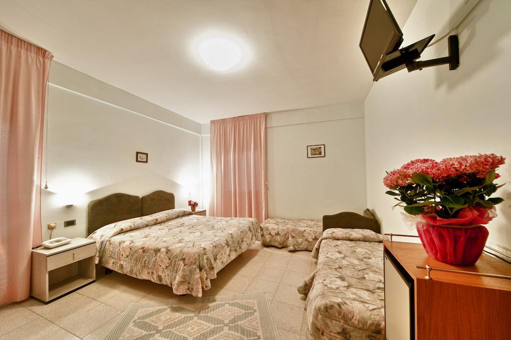 Hotel Il Quadrifoglio Кашія Номер фото