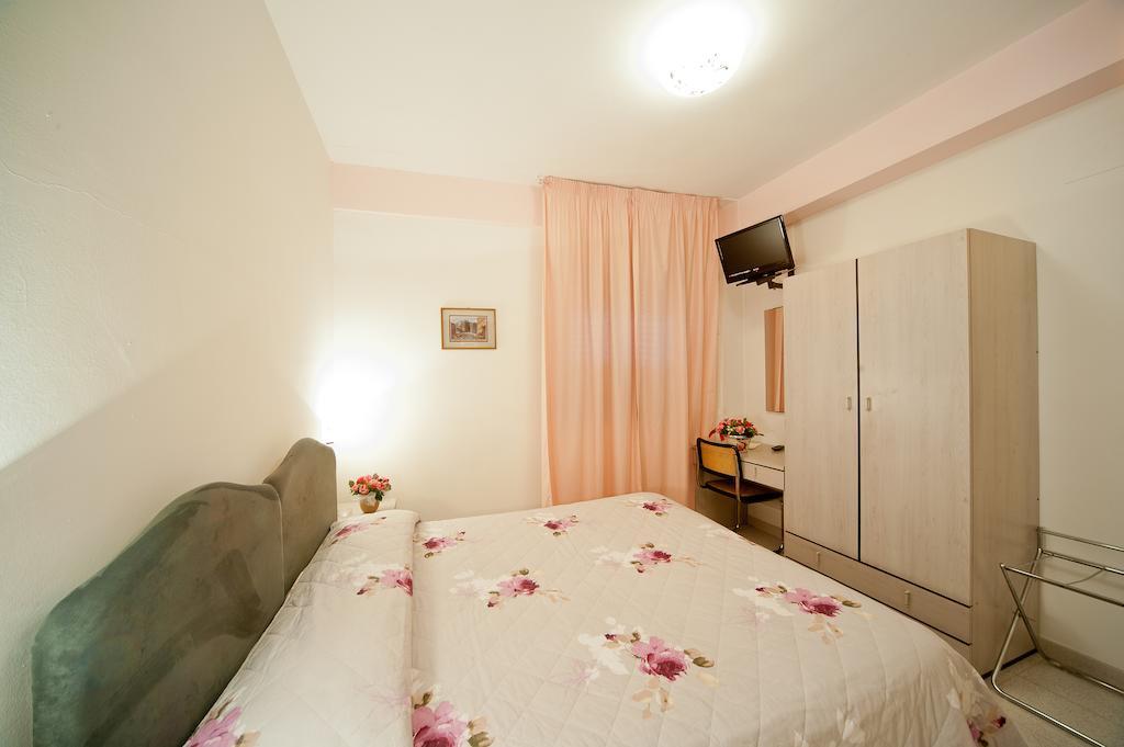 Hotel Il Quadrifoglio Кашія Номер фото