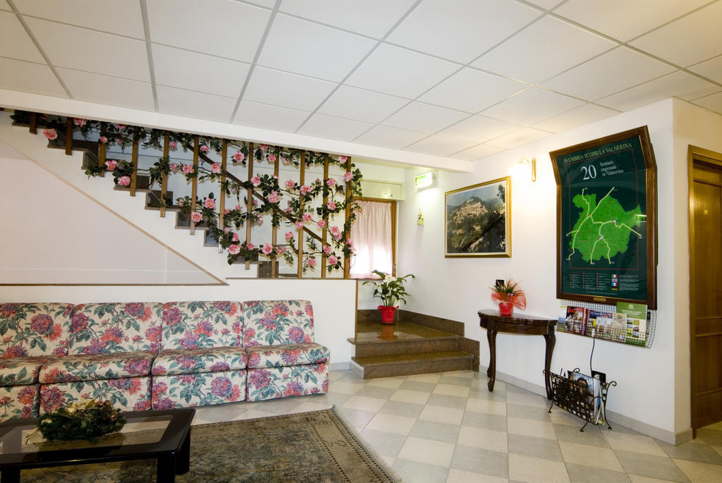 Hotel Il Quadrifoglio Кашія Екстер'єр фото